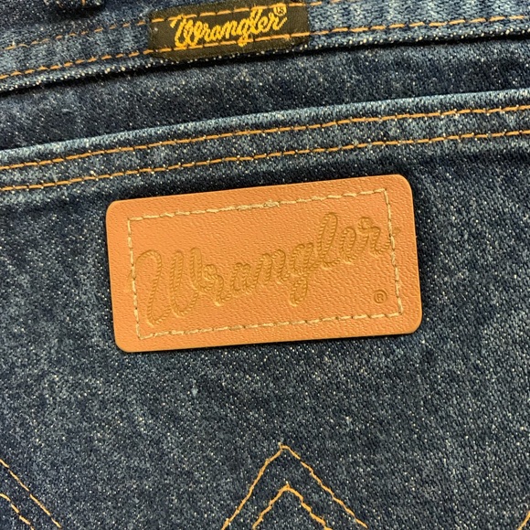 Wrangler Blue Straight Leg Jeans - Picture 4 of 4